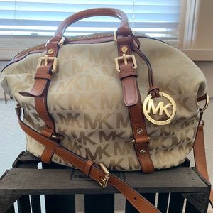 MK purse